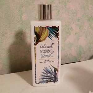 Bath and body works "island white sand"